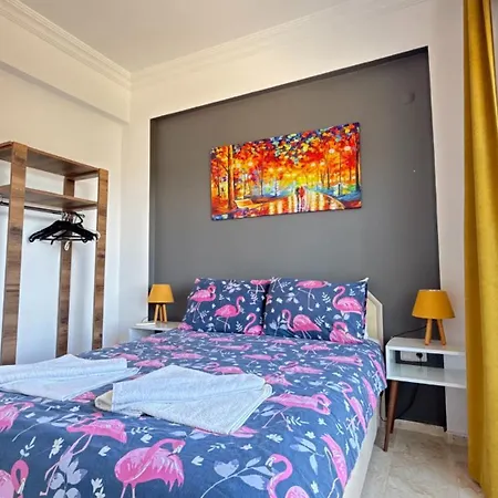 Hayat 6 Yatak Odali Oeluedenize Yakin * فتحية