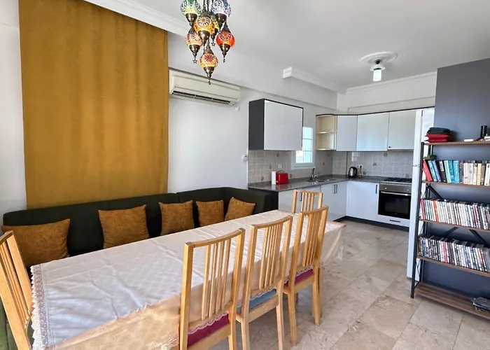 Hayat 6 Yatak Odali Oeluedenize Yakin * Fethiye