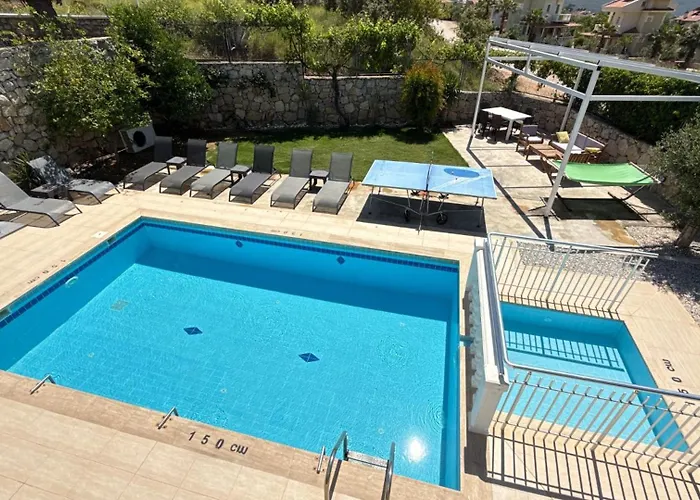 Hayat 6 Yatak Odali Oeluedenize Yakin * 费特希耶