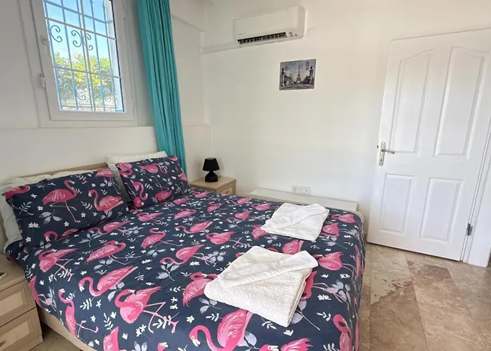 Hayat 6 Yatak Odali Oeluedenize Yakin * フェティエ