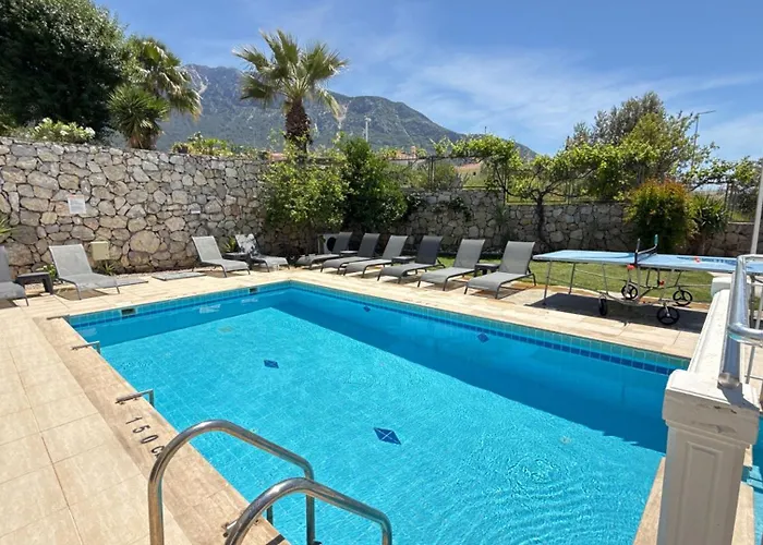 Hayat 6 Yatak Odali Oeluedenize Yakin * フェティエ