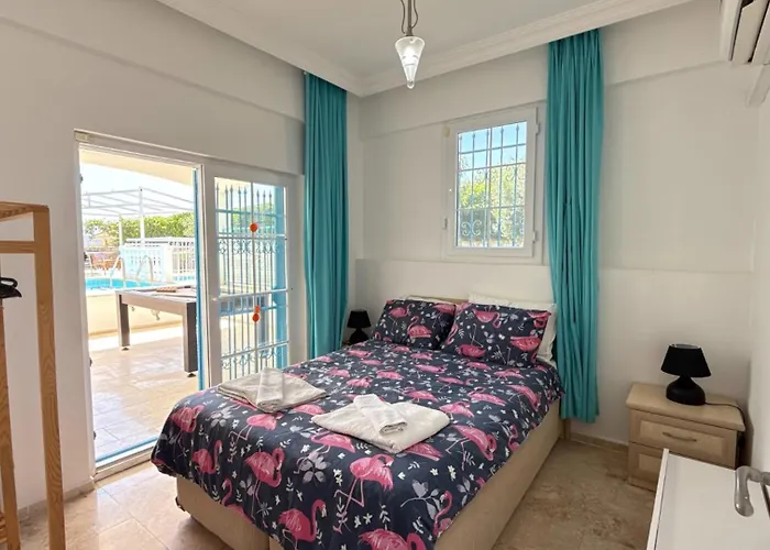 ヴィラ Hayat 6 Yatak Odali Oeluedenize Yakin *